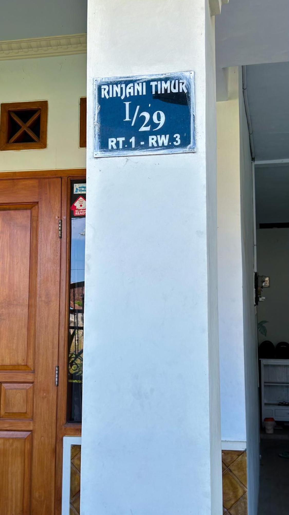 Twentynine Homestay Banyuwangi (East Java) Exterior foto