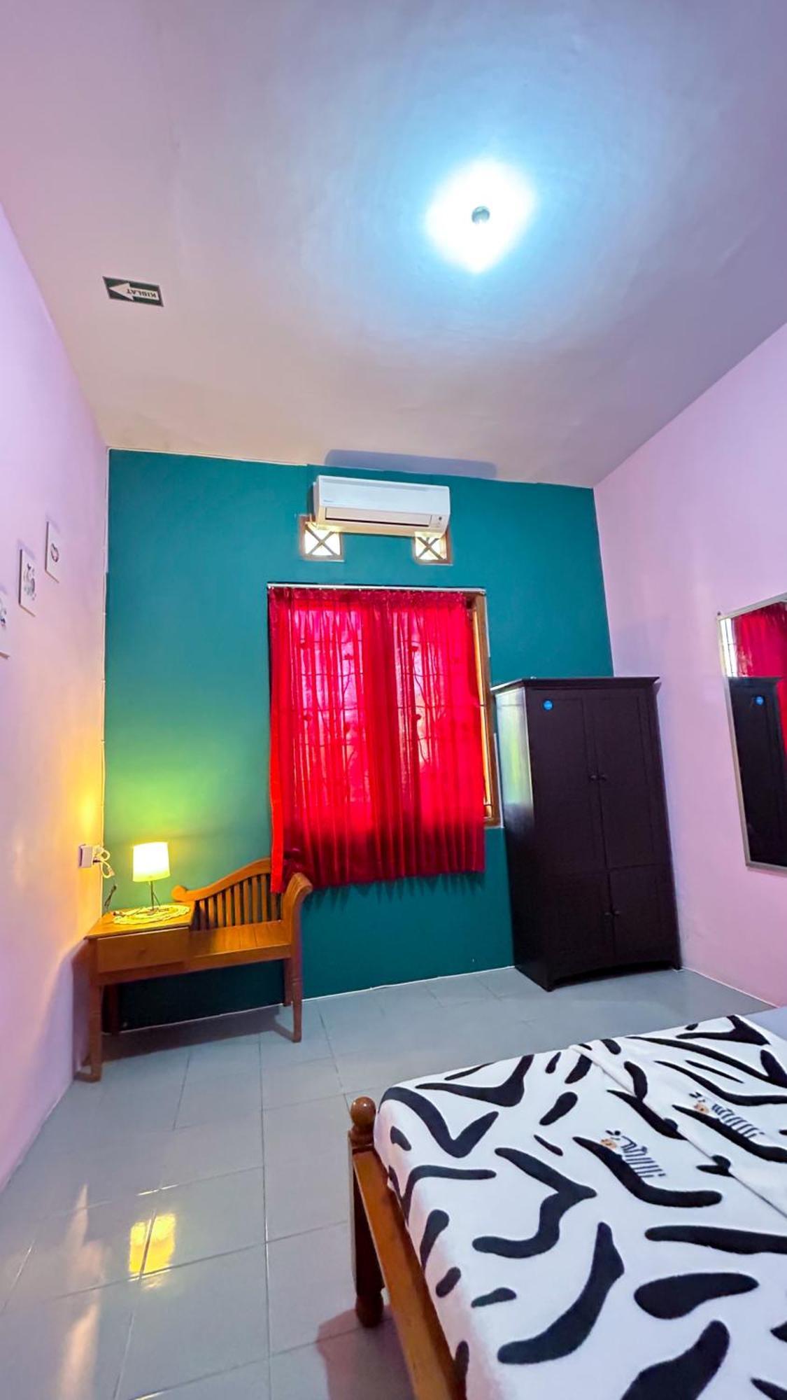 Twentynine Homestay Banyuwangi (East Java) Exterior foto